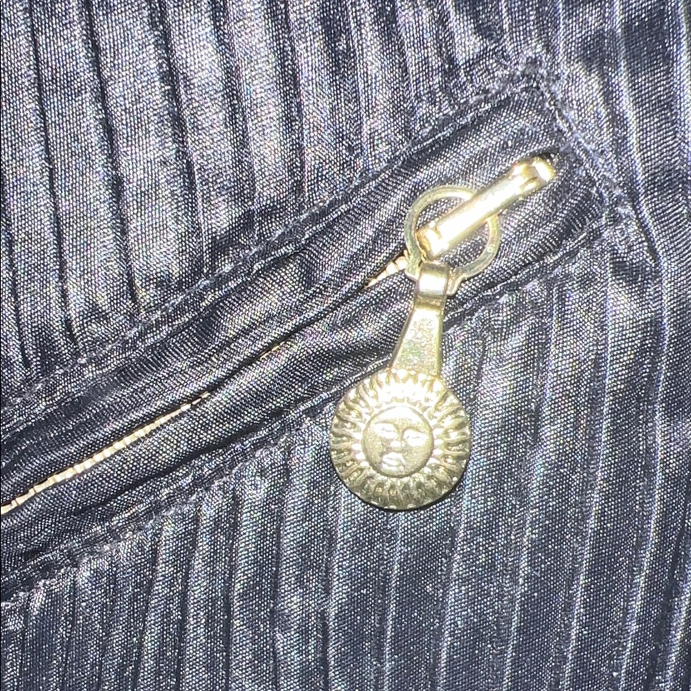 Vintage, New WOT Versace Black Quilted Zip-Front Moto Jacket with Gold Hardware - Picture 4 of 16